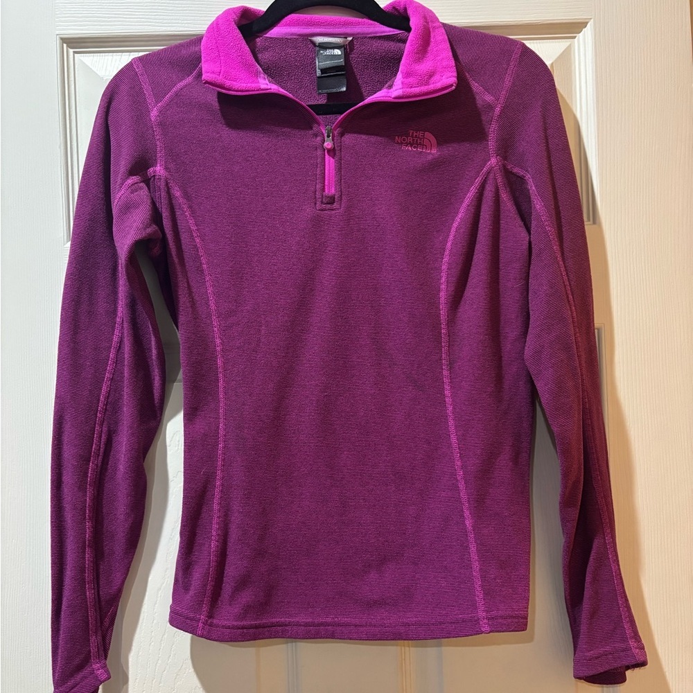 The North Face Women's Pink Quarter Zip